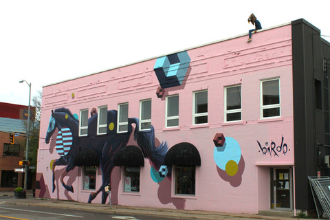 ROLLING PICTURES HORSE